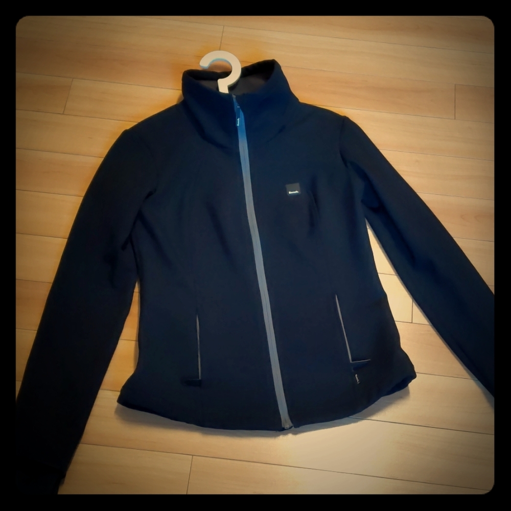 Bench jacket